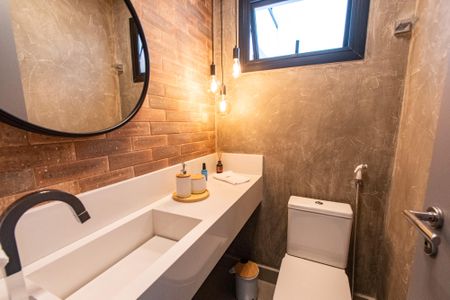 Casa à venda com 300m², 3 quartos e 4 vagasLavabo