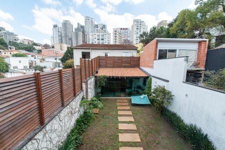 Casa à venda com 300m², 3 quartos e 4 vagasVista do Quarto 1
