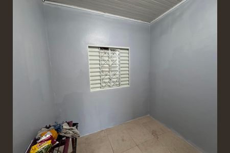 Casa para alugar com 60m², 2 quartos e 2 vagasQuarto 2