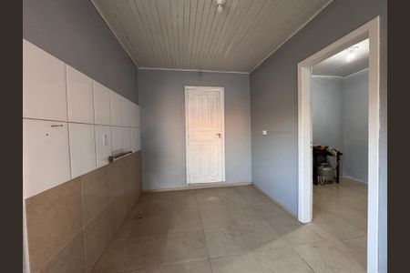 Casa para alugar com 60m², 2 quartos e 2 vagasSala/Cozinha