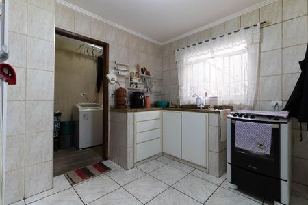 Casa à venda com 110m², 2 quartos e 2 vagasCozinha