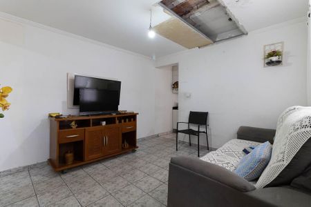 Sala de casa à venda com 2 quartos, 110m² em Vila Caraguata, São Paulo