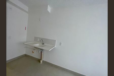 Apartamento para alugar com 32m², 2 quartos e sem vaga Apartamento para alugar com 32m², 2 quartos e sem vagaCozinha