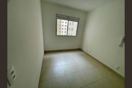 Apartamento para alugar com 32m², 2 quartos e sem vaga Apartamento para alugar com 32m², 2 quartos e sem vagaSala