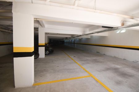 Casa de condomínio à venda com 60m², 2 quartos e 1 vaga Casa de condomínio à venda com 60m², 2 quartos e 1 vagaGaragem