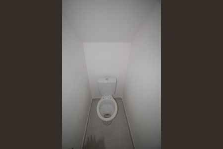 Casa de condomínio à venda com 60m², 2 quartos e 1 vaga Casa de condomínio à venda com 60m², 2 quartos e 1 vagaLavabo