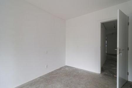 Apartamento à venda com 330m², 4 quartos e 4 vagasSuíte 4