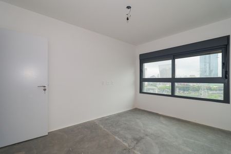 Apartamento à venda com 330m², 4 quartos e 4 vagasSuíte 2