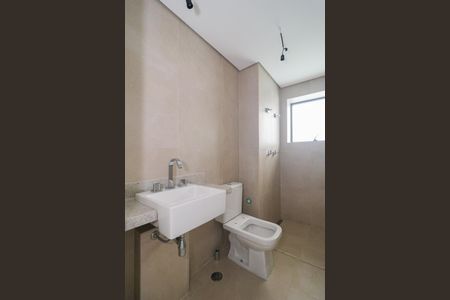 Apartamento à venda com 330m², 4 quartos e 4 vagasBanheiro da Suíte 3