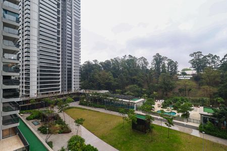 Apartamento à venda com 330m², 4 quartos e 4 vagasVista da Suíte 1