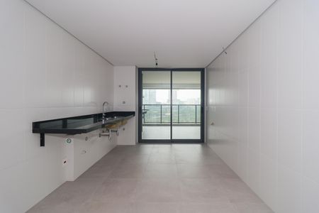 Apartamento à venda com 330m², 4 quartos e 4 vagasCozinha