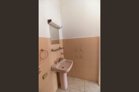 Casa para alugar com 150m², 4 quartos e sem vaga Casa para alugar com 150m², 4 quartos e sem vagaBanheiro