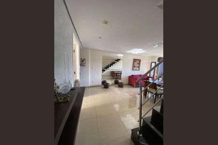 Apartamento à venda com 224m², 4 quartos e 3 vagasFoto 04