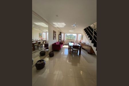 Apartamento à venda com 224m², 4 quartos e 3 vagasFoto 03