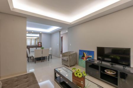 Sala de apartamento à venda com 3 quartos, 125m² em Santo Antônio, Belo Horizonte