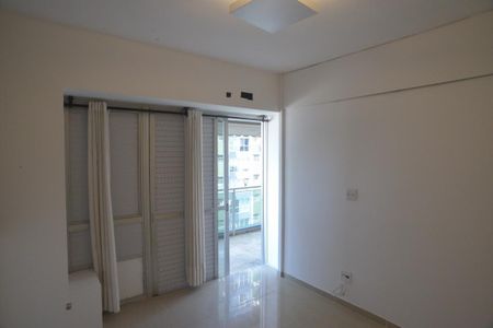 Quarto de apartamento à venda com 1 quarto, 71m² em Barra da Tijuca, Rio de Janeiro