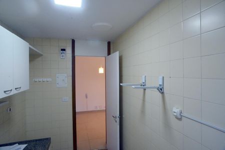 Apartamento à venda com 71m², 1 quarto e 1 vagaÁrea de Serviço