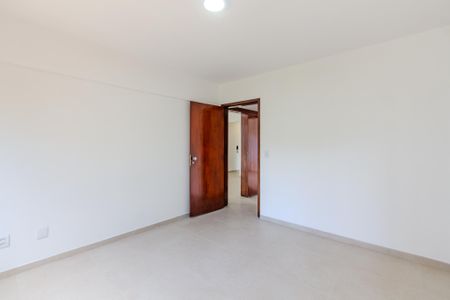 Quarto 1 de apartamento para alugar com 2 quartos, 97m² em Cristal, Porto Alegre