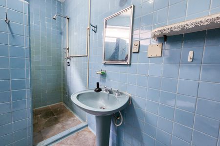 Apartamento à venda com 191m², 4 quartos e 1 vagaBanheiro social