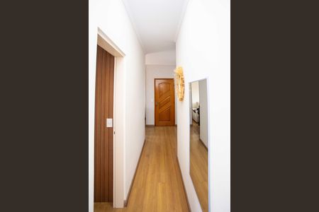 Apartamento à venda com 57m², 2 quartos e 1 vagaCorredor