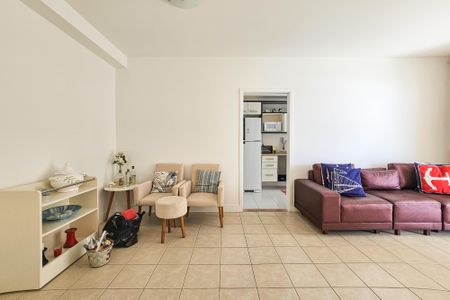 Apartamento para alugar com 99m², 2 quartos e 2 vagasSala