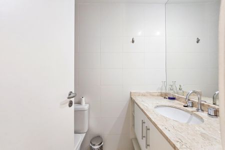 Apartamento para alugar com 99m², 2 quartos e 2 vagasBanheiro