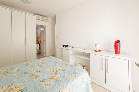 Apartamento para alugar com 99m², 2 quartos e 2 vagasSuíte