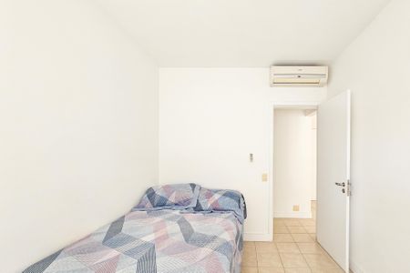 Apartamento para alugar com 99m², 2 quartos e 2 vagasQuarto 