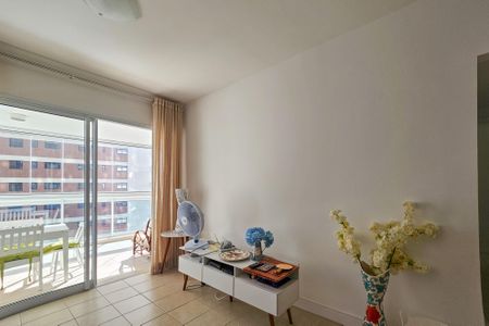 Apartamento para alugar com 99m², 2 quartos e 2 vagasSala