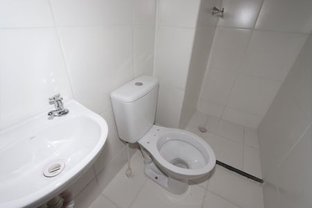 Apartamento para alugar com 38m², 2 quartos e sem vagaBanheiro