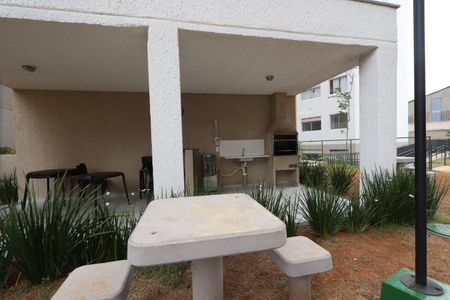 Apartamento para alugar com 38m², 2 quartos e sem vagaÁrea comum - Churrasqueira