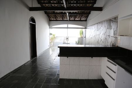 Casa para alugar com 350m², 6 quartos e 4 vagasCozinha Externa