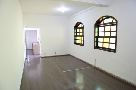 Casa para alugar com 350m², 6 quartos e 4 vagasQuarto 3