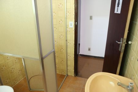 Casa para alugar com 350m², 6 quartos e 4 vagasBanheiro 2