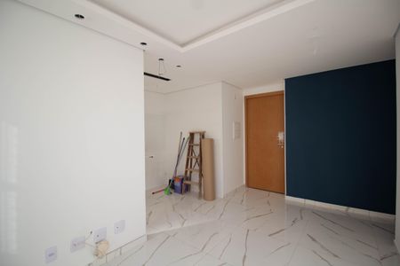 Apartamento à venda com 44m², 2 quartos e 1 vaga Apartamento à venda com 44m², 2 quartos e 1 vagaSala