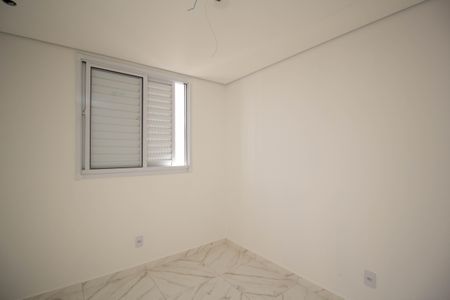 Apartamento à venda com 44m², 2 quartos e 1 vaga Apartamento à venda com 44m², 2 quartos e 1 vagaQuarto 2
