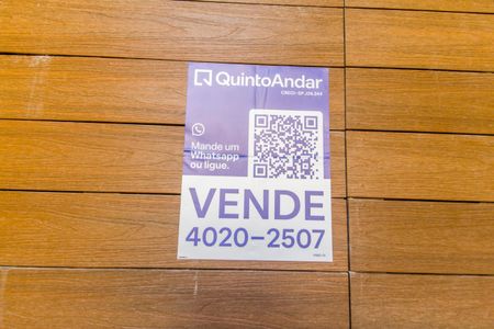 Casa de condomínio à venda com 385m², 4 quartos e 4 vagasPlaca