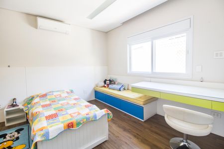 Casa de condomínio à venda com 385m², 4 quartos e 4 vagasSuíte 4