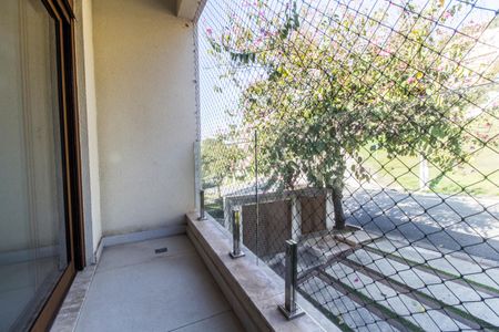 Casa de condomínio à venda com 385m², 4 quartos e 4 vagasVaranda da Suíte 2