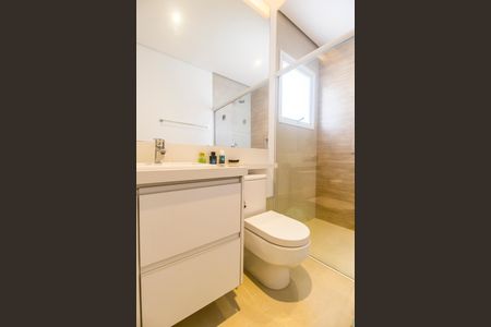 Casa de condomínio à venda com 385m², 4 quartos e 4 vagasBanheiro da Suíte 4