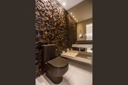 Casa de condomínio à venda com 385m², 4 quartos e 4 vagasLavabo da Sala de TV