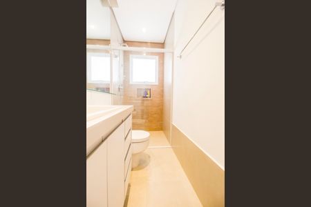 Casa de condomínio à venda com 385m², 4 quartos e 4 vagasBanheiro da Suíte 3