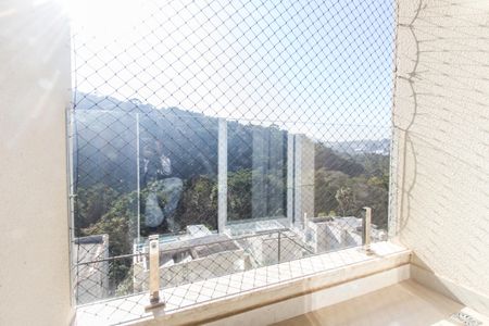 Casa de condomínio à venda com 385m², 4 quartos e 4 vagasVaranda da Suíte 