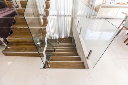 Casa de condomínio à venda com 385m², 4 quartos e 4 vagasCorredor