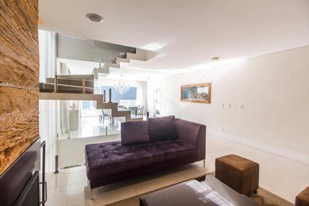 Sala de casa de condomínio à venda com 4 quartos, 385m² em Colinas da Anhanguera, Santana de Parnaíba