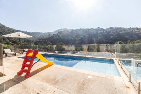 Casa de condomínio à venda com 385m², 4 quartos e 4 vagasÁrea comum