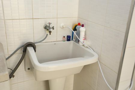 Casa à venda com 156m², 4 quartos e 2 vagas Casa à venda com 156m², 4 quartos e 2 vagasÁrea de Serviço