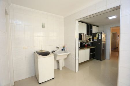 Casa à venda com 156m², 4 quartos e 2 vagas Casa à venda com 156m², 4 quartos e 2 vagasÁrea de Serviço