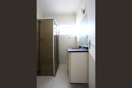 Casa à venda com 156m², 4 quartos e 2 vagas Casa à venda com 156m², 4 quartos e 2 vagasBanheiro