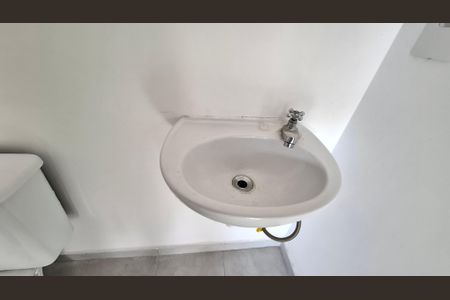 Banheiro Social de apartamento à venda com 1 quarto, 36m² em Jardim Jamaica, Santo André